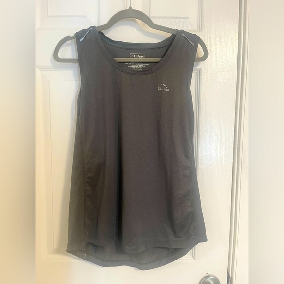 LL Bean women’s active tank - Picture 1 of 3